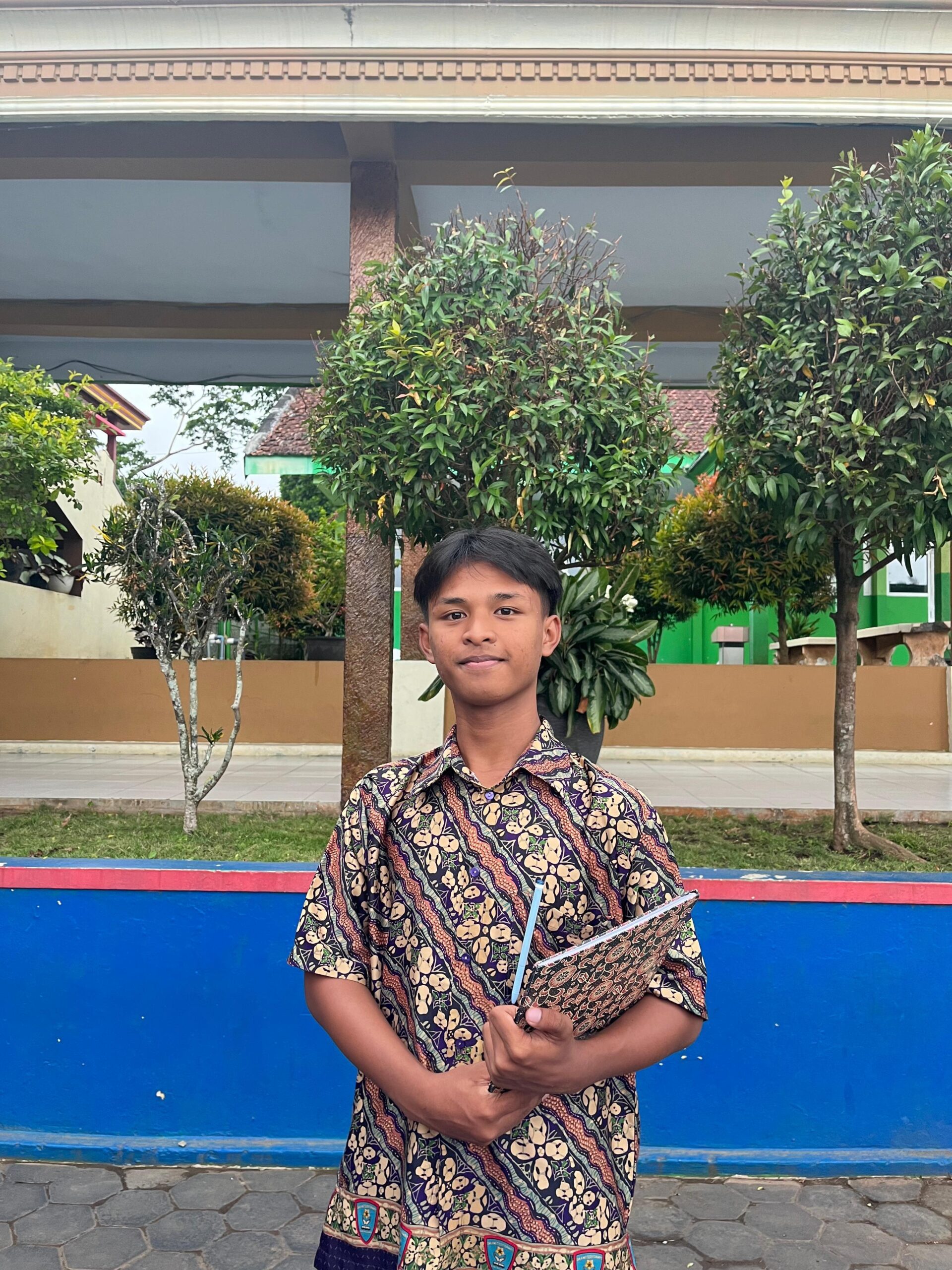 Vino Aditya Bachres